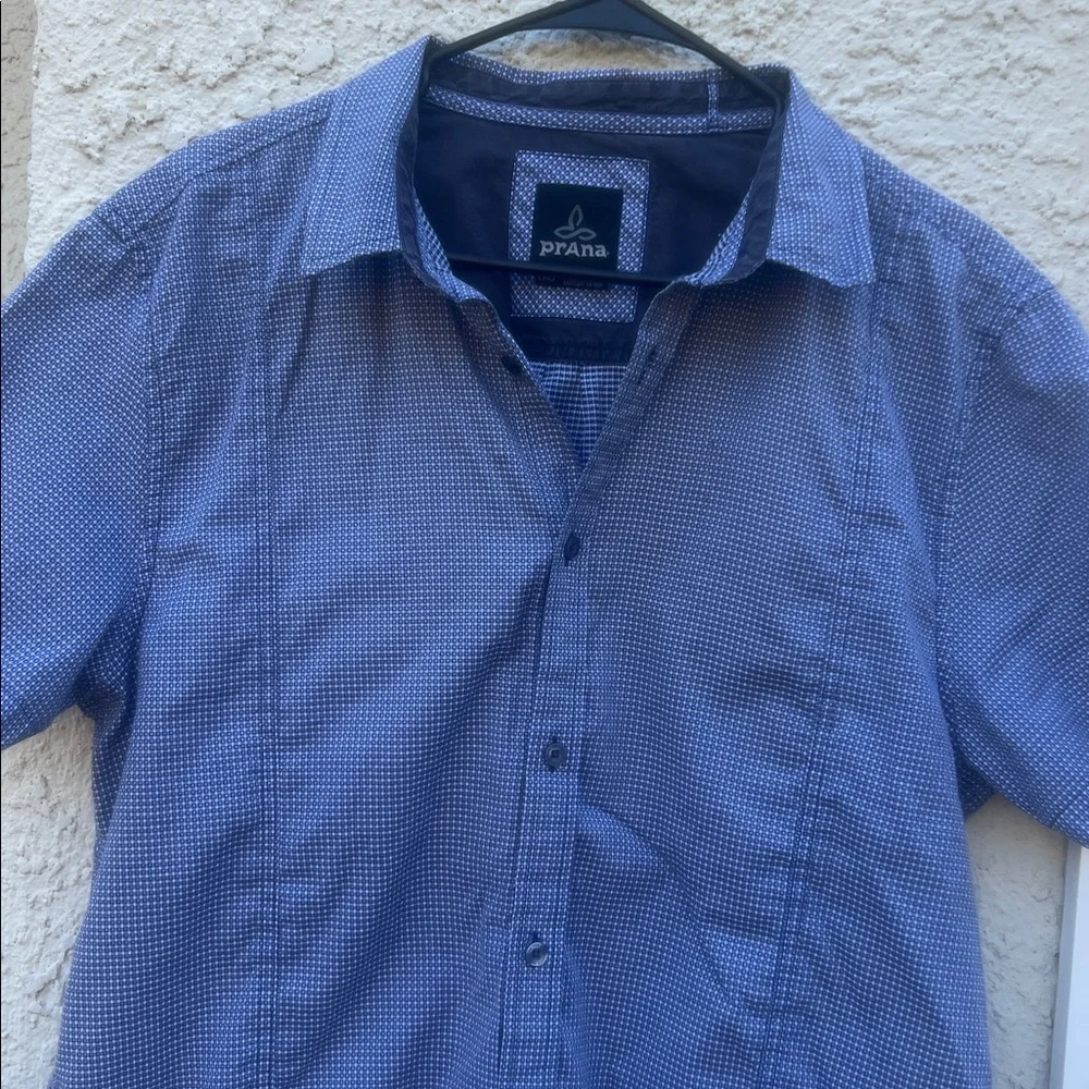 PrAna Men's Blue/White Plaid Button up Hiking Casual Shirt Size L